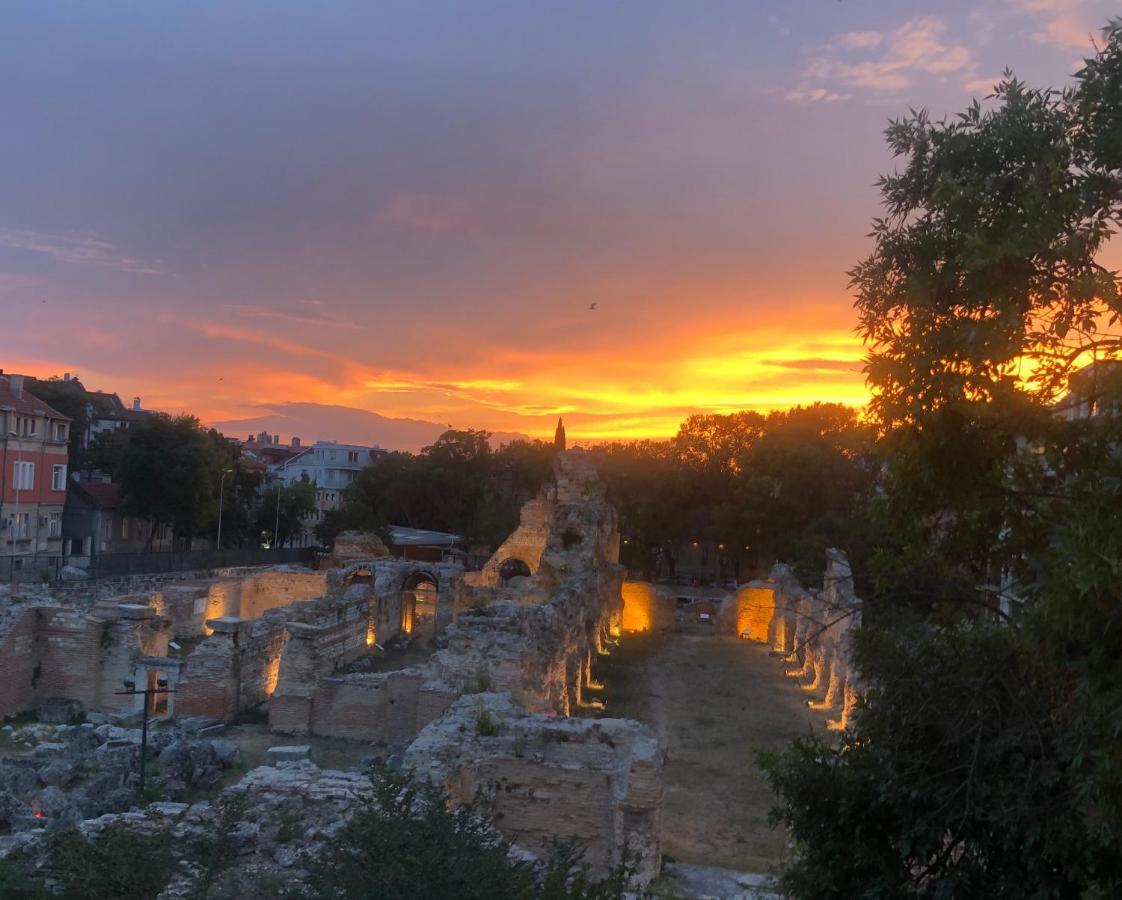 Roman Thermae 2Bdrm Sunny Apartment Βάρνα Εξωτερικό φωτογραφία