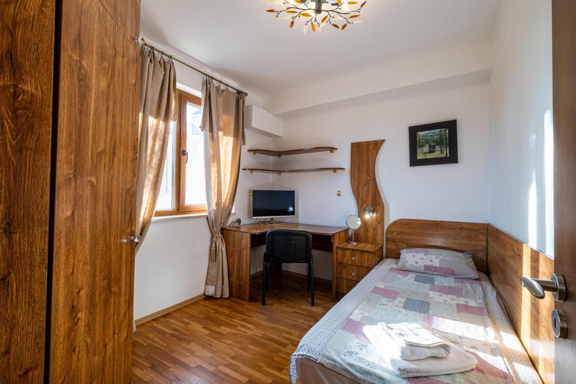 Roman Thermae 2Bdrm Sunny Apartment Βάρνα Εξωτερικό φωτογραφία