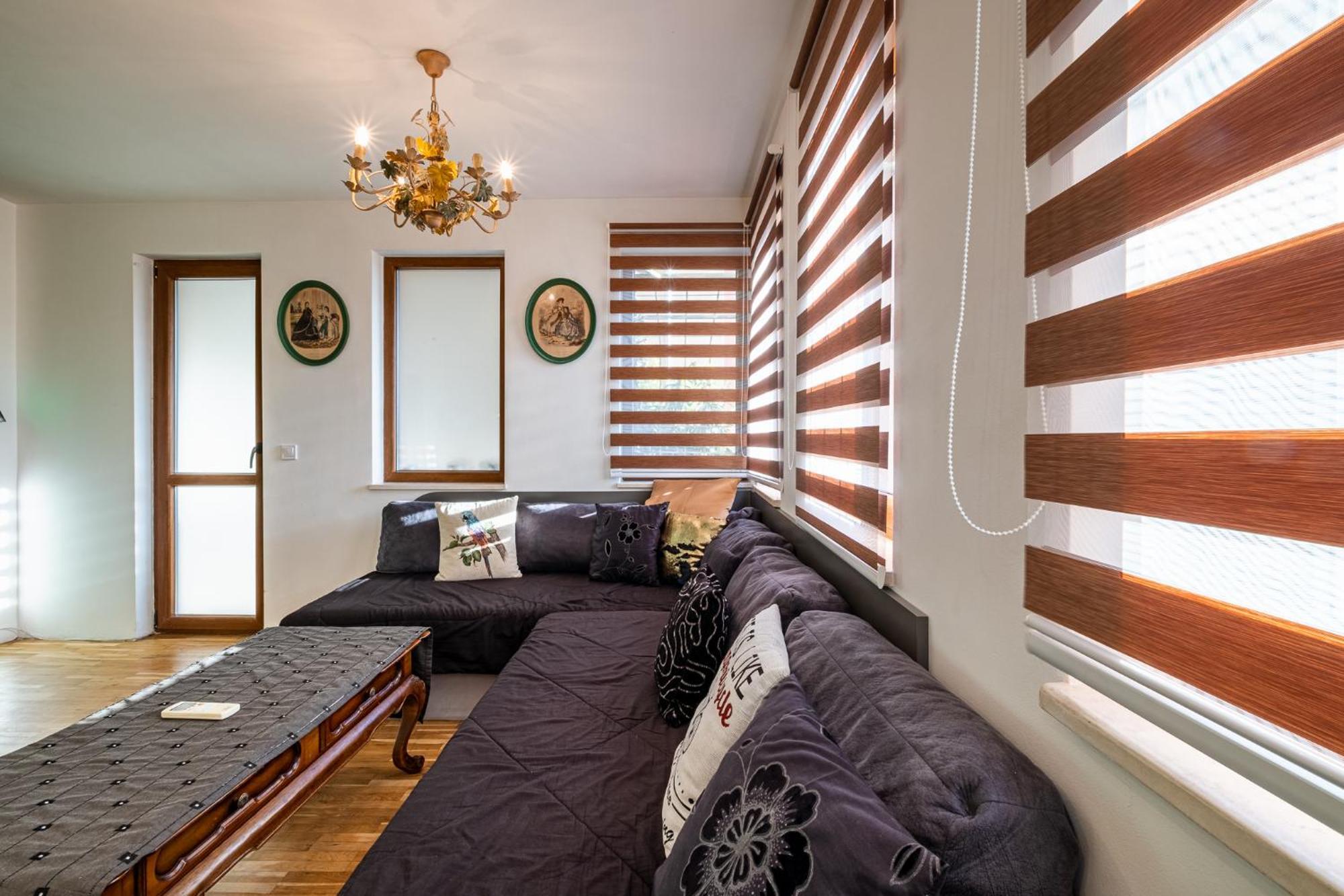 Roman Thermae 2Bdrm Sunny Apartment Βάρνα Εξωτερικό φωτογραφία